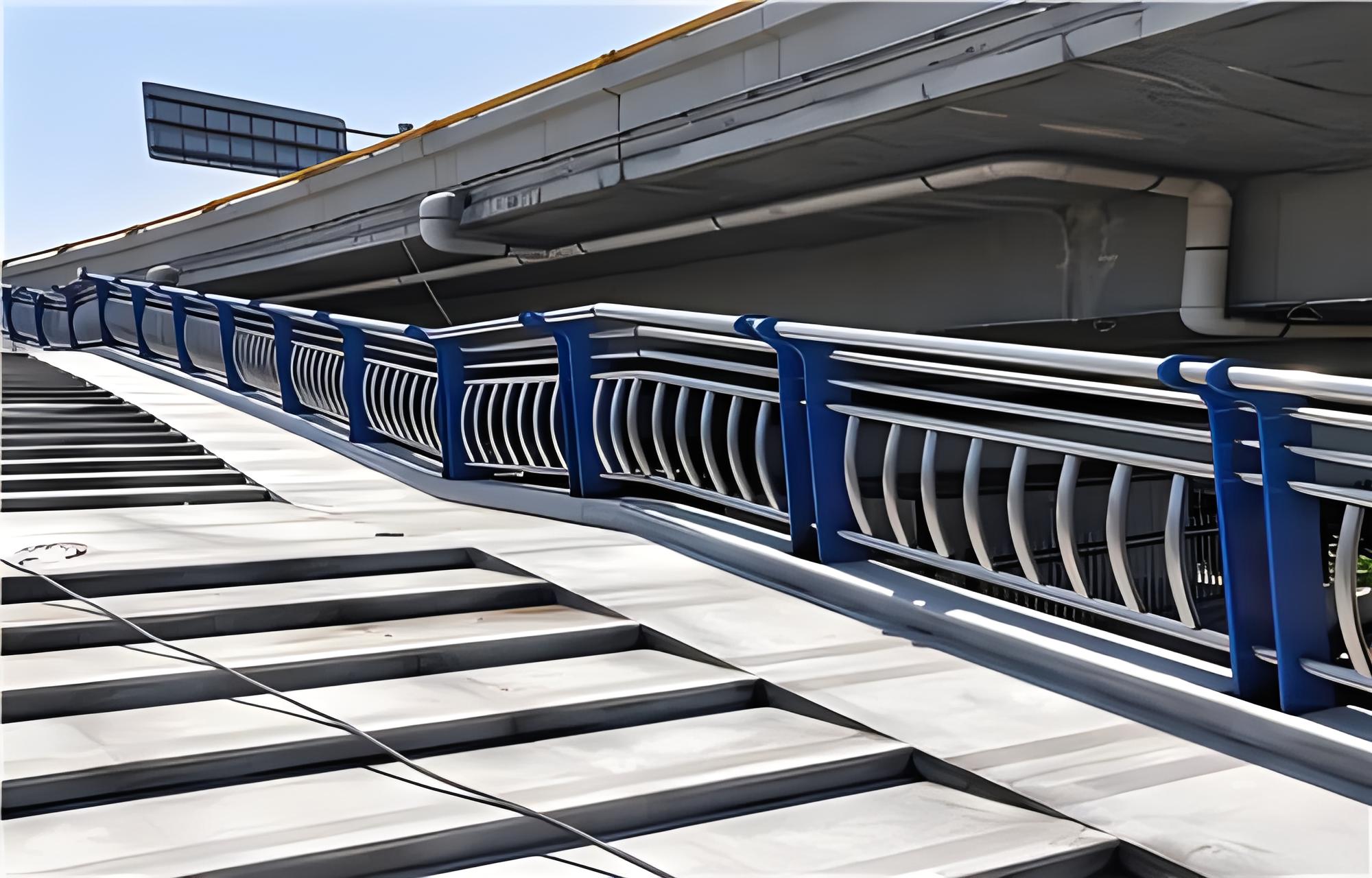 肇庆不锈钢桥梁护栏维护方案：确保安全，延长使用寿命